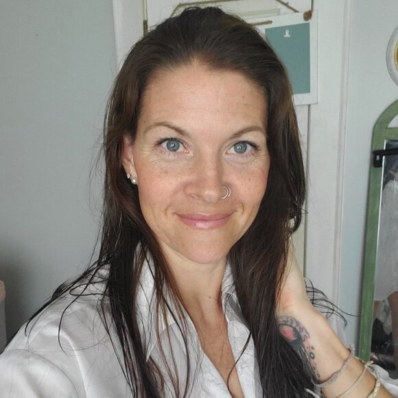 Meet your Posher, Jill - Picture 1 of 1
